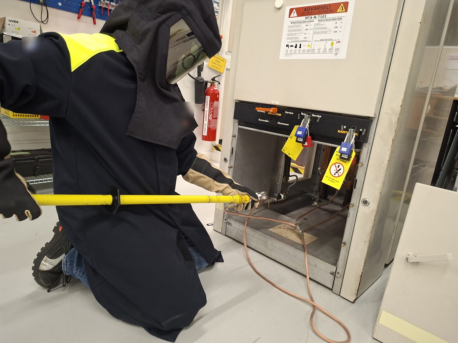 Hire a CompEx Technical Expert Portable earthing applied with lockout-tagout on HV switchgear