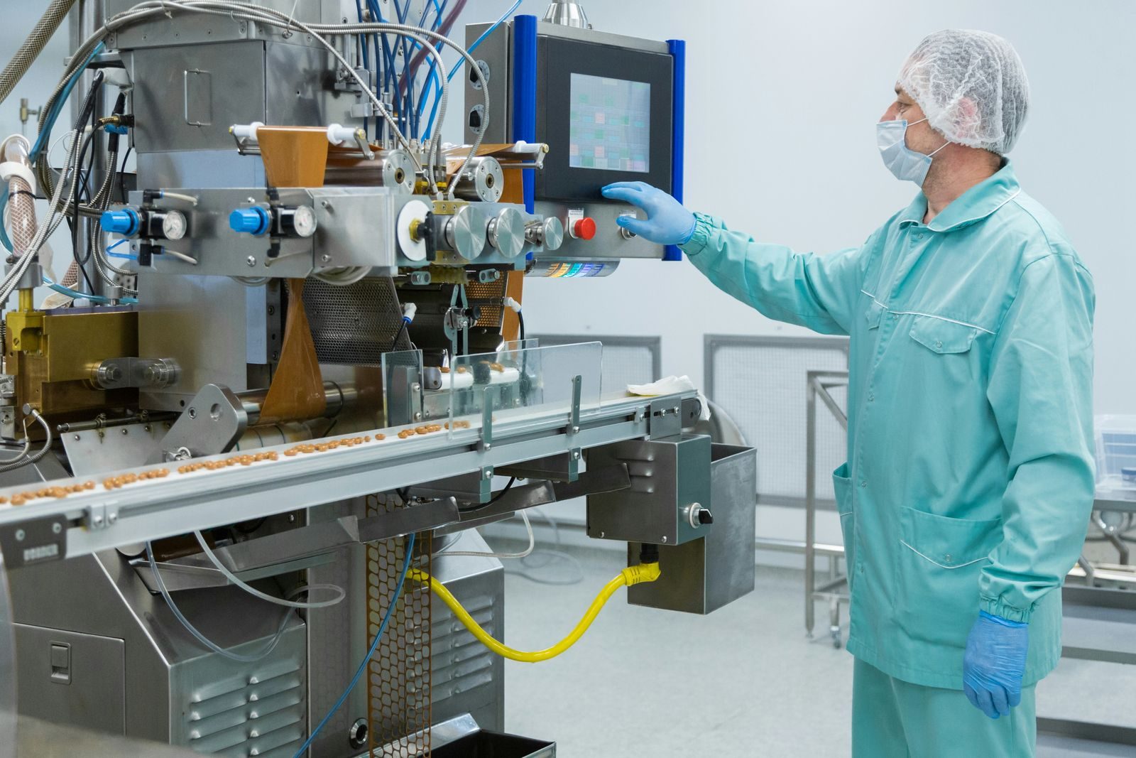 Tableting and packaging line in a pharmaceutical plant (ATEX)